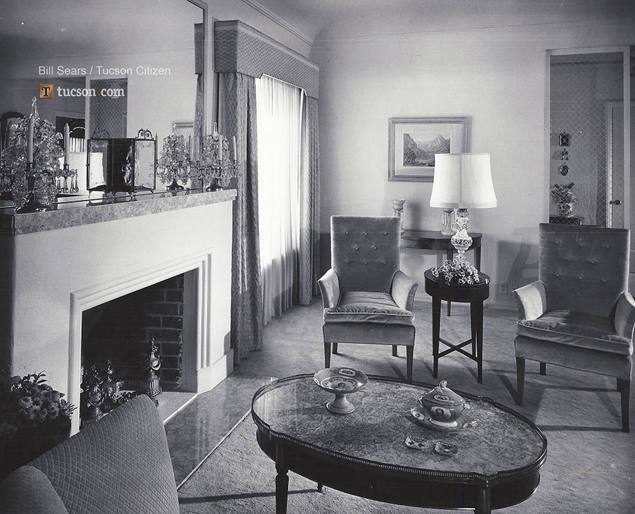 1958 home photos: Storybook house for a lady